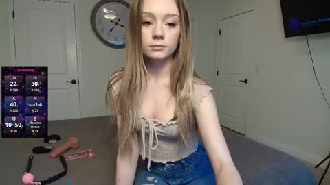 the_hotties online show from February 27, 9:36 pm