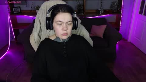 the_ice_owl online show from April 12, 5:05 pm