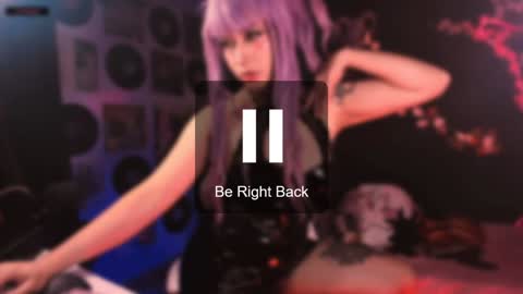 ...  ... online show from January 3, 6:22 am