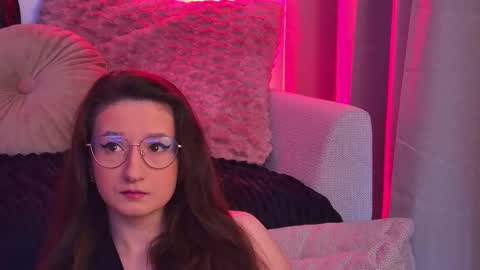 theamalekoo online show from February 16, 8:03 am