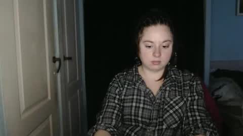 raissa online show from April 7, 7:27 pm