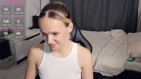 Lily online show from July 27, 5:21 pm