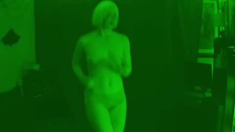 thehungmantis online show from February 13, 3:07 am