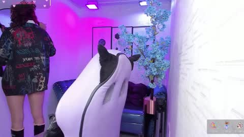 Theia  online show from January 10, 12:54 pm