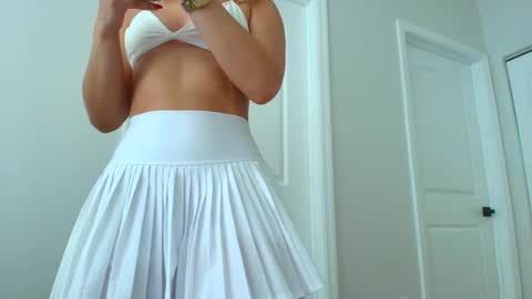 Lily Marie online show from February 12, 3:06 pm