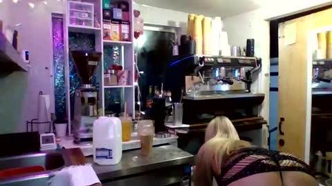 therealbabygofficial online show from February 20, 1:08 pm