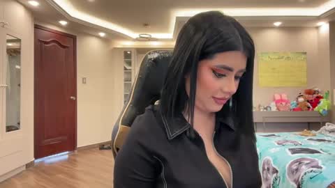 therealcamilabaddie online show from September 18, 9:02 pm