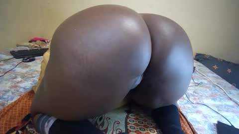 thick_sweet_ass online show from November 12, 6:22 am