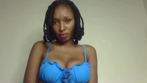 thotiana007 online show from February 16, 10:32 am