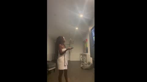 tia_fox online show from October 2, 10:20 am