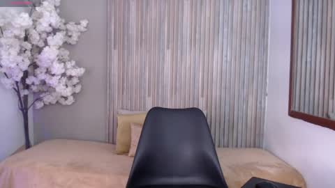 tihana online show from April 7, 11:07 pm