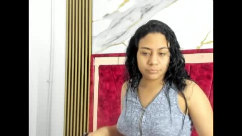 tiana_hots online show from May 8, 11:57 am