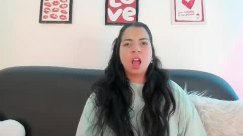 TIANA online show from July 22, 3:24 pm