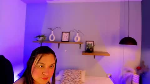 Tiana Corts online show from July 18, 2:48 am