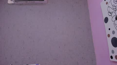 tiffany_mendez online show from November 12, 12:03 pm