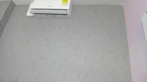 tiffany_mendez online show from September 22, 12:03 pm