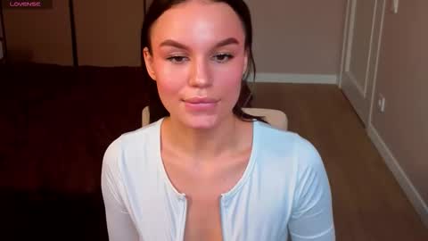 Tiffany online show from February 21, 12:28 pm