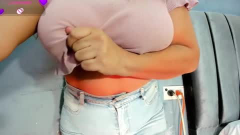 tiffany theressa online show from September 19, 10:53 pm