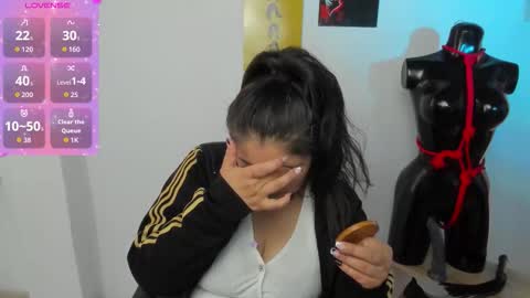 TiffanyAmazing online show from September 25, 12:48 pm