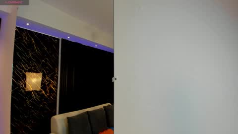 tiffanyhoustton online show from February 27, 12:05 pm