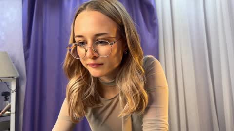 Tiffany online show from December 25, 2:34 pm