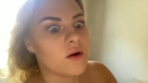 Lexi online show from February 11, 3:40 am