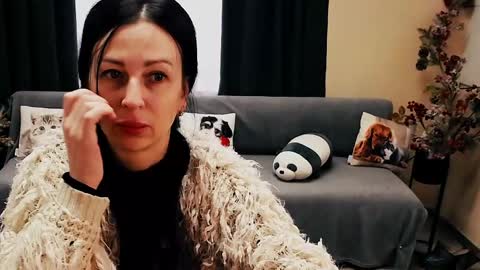 Luisa online show from February 13, 8:48 am