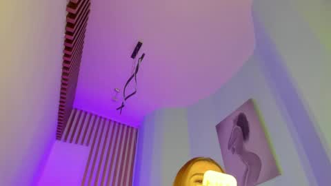 Tina  online show from September 21, 5:39 am