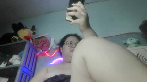 tini_bei online show from May 10, 4:53 pm
