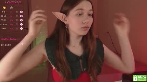 Polly online show from December 25, 7:45 pm