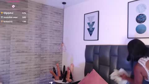 Tinna Goddess online show from October 19, 5:04 pm