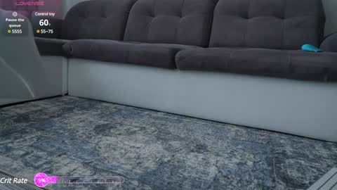 Tinna Angel online show from January 13, 8:47 am