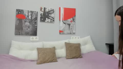 JuJu online show from November 17, 1:17 am