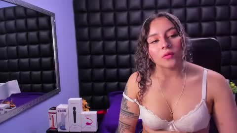 tiny online show from October 10, 4:28 am