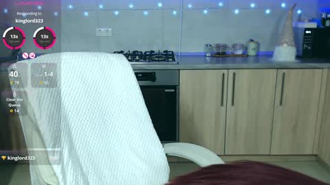 Kira online show from January 1, 7:10 pm