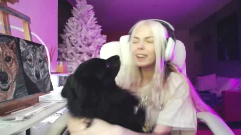 stage Kylie Sinner  brand CLITBAIT online show from November 28, 12:24 am