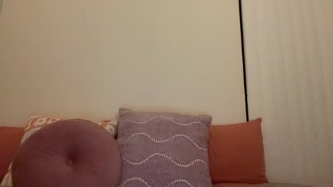 Tia online show from September 17, 4:43 am