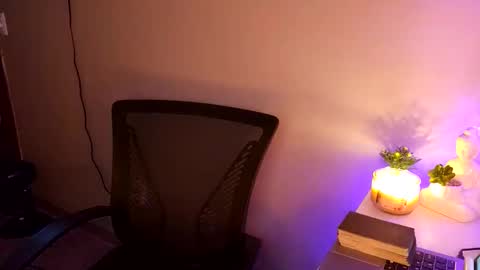 Mystic Minxxx online show from November 19, 2:11 am