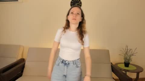 toasterwife online show from June 16, 6:36 am