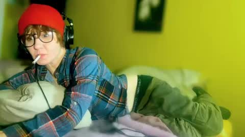 tomboy_titties online show from February 6, 9:43 am