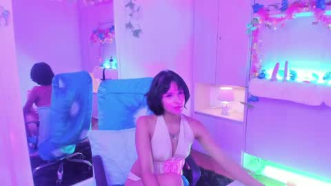 KAELANI online show from June 4, 4:28 am