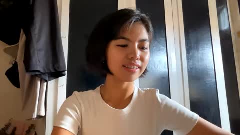 Mila online show from June 2, 3:18 am