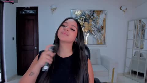 Tori Cross online show from January 29, 12:45 pm