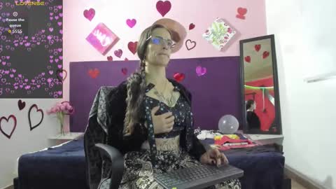 Treisy online show from February 24, 12:15 pm