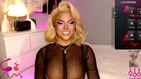 Jade online show from July 18, 3:10 am