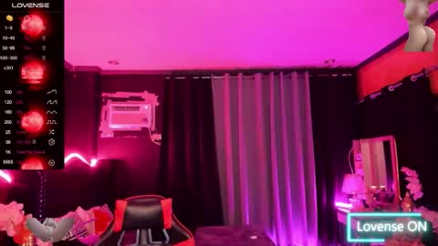 Jade online show from October 6, 2:45 pm