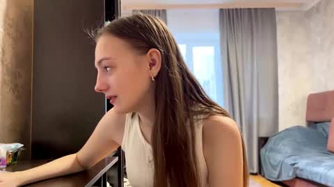 Tina online show from March 29, 6:01 am