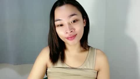 tricia_slut online show from December 15, 4:07 am