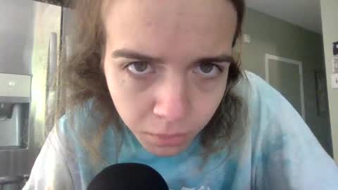 trippybb222 online show from September 28, 5:07 pm