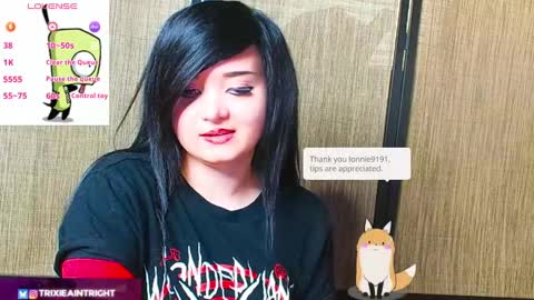 trixiedoescamcam online show from September 30, 6:02 pm